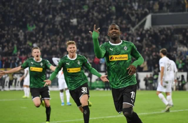 整支球队 整支球队