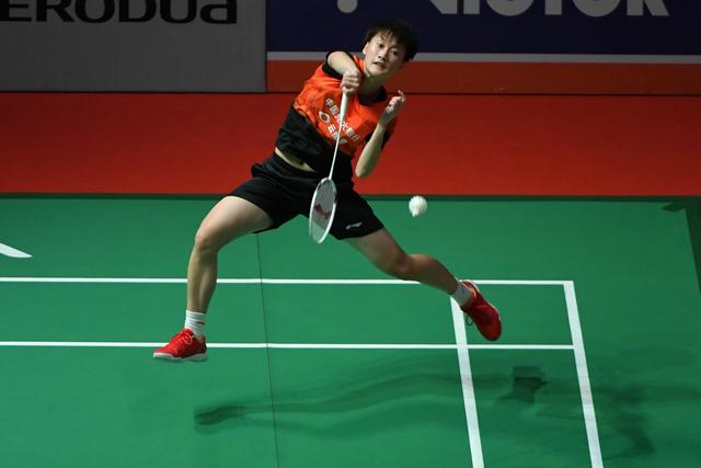 罗德曼以坚 罗德曼以坚