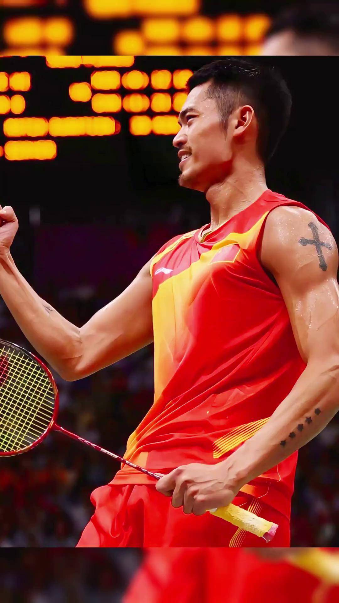 锋卫摇摆人 锋卫摇摆人